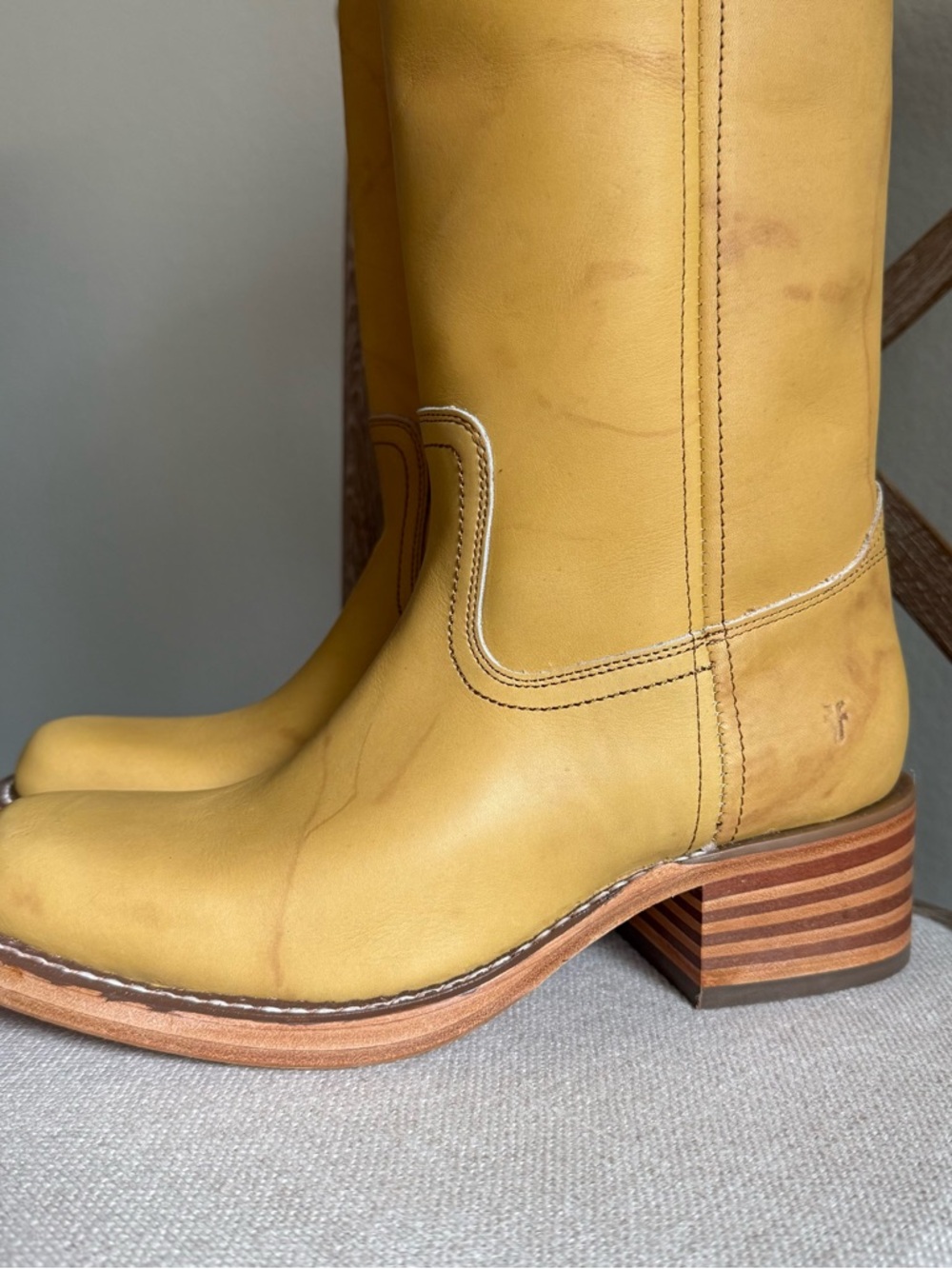 Frye Campus 14L Boots banana - Picture 5 of 9